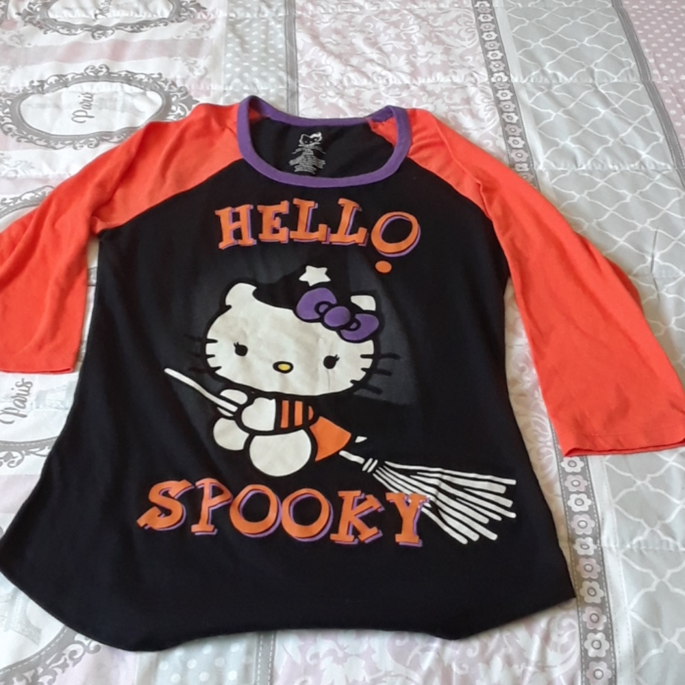 🌟Hello kitty shirt👕